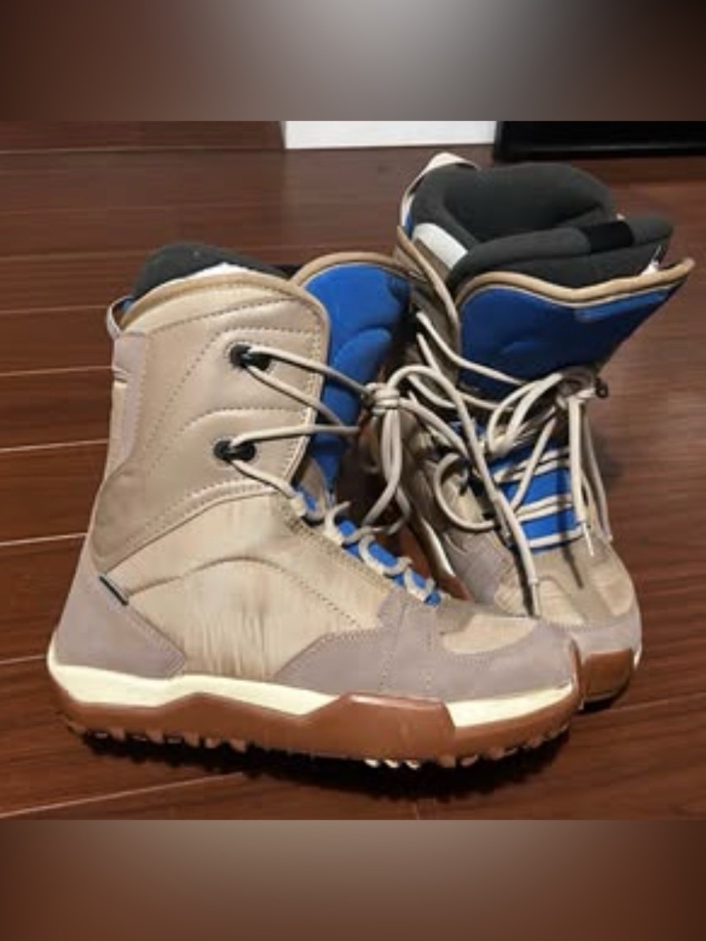 Womens Rossignol snowboard boots size 10